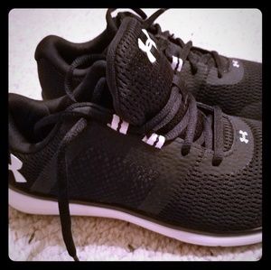 Underarmour sneakers